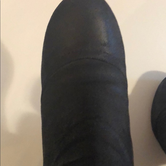 CHANEL Black chunky heel booties worn size10.5 - Picture 6 of 7